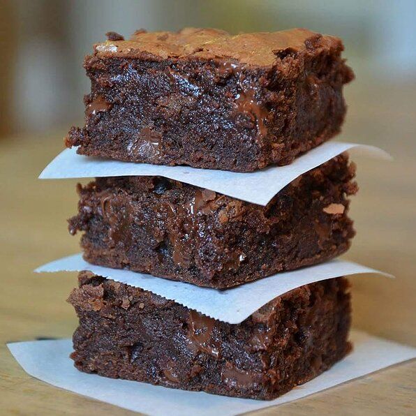 TRIPLE FUDGE BROWNIE